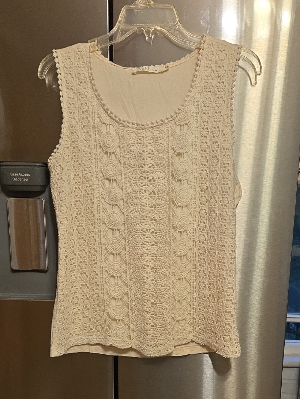 SOLITAIRE, Women’s Cream Crochet Lace Tank Top, MEDIUM